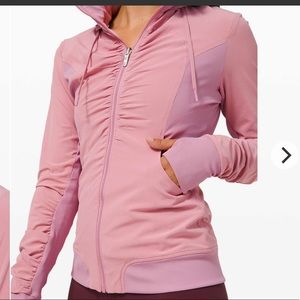 Lululemon Beyond the Studio Jacket
Pink Taupe sz 4